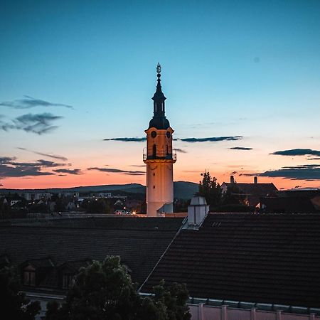 Tuztorony Apartman Veszprém Buitenkant foto