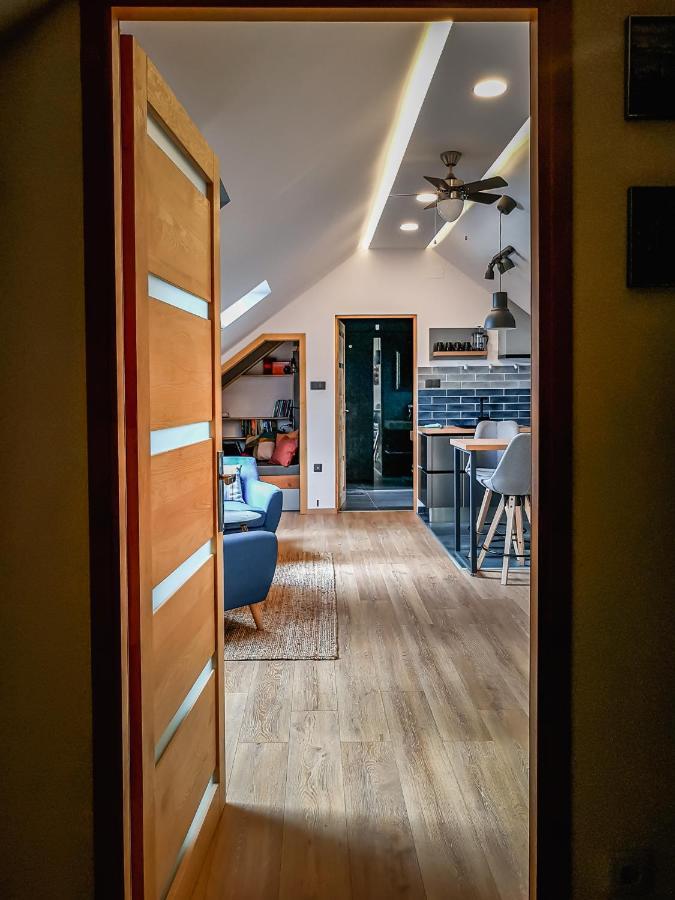 Tuztorony Apartman Veszprém Buitenkant foto